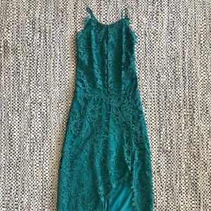 Body con lace dress